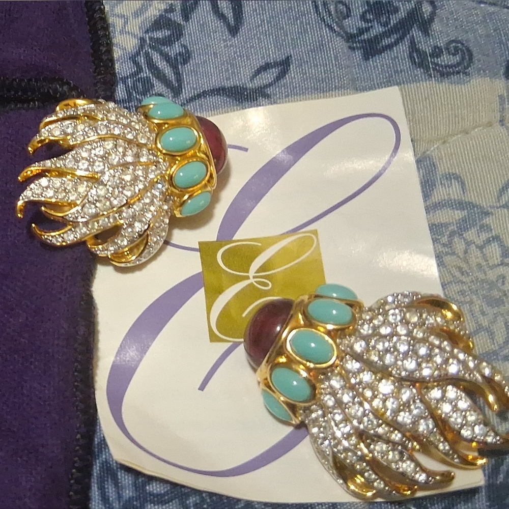 Elizabeth Taylor Eternal flame collection.